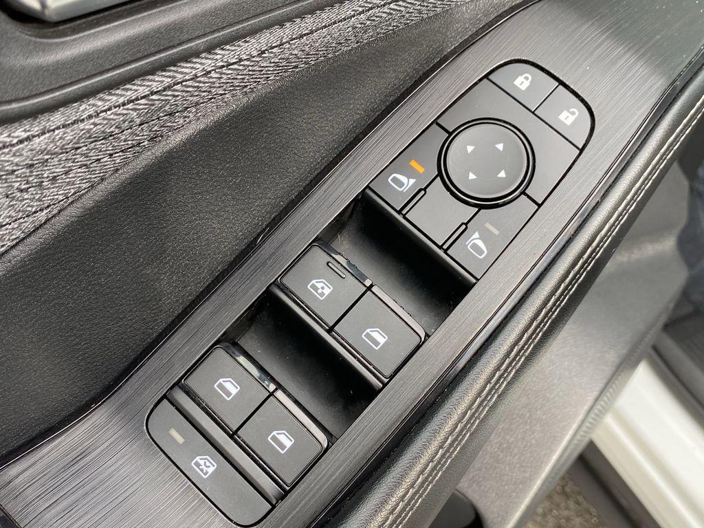 used 2023 Nissan Rogue car, priced at $21,936