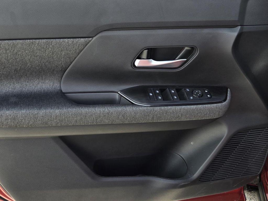 new 2026 Nissan Kicks car, priced at $24,212