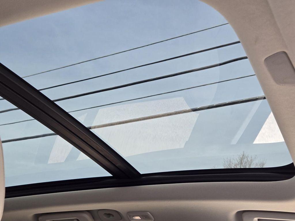 used 2023 Volvo XC90 car, priced at $36,987