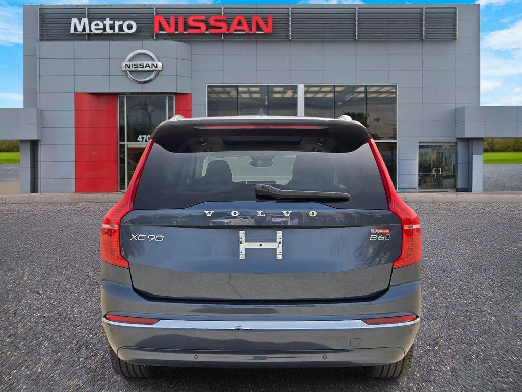 used 2023 Volvo XC90 car, priced at $36,987