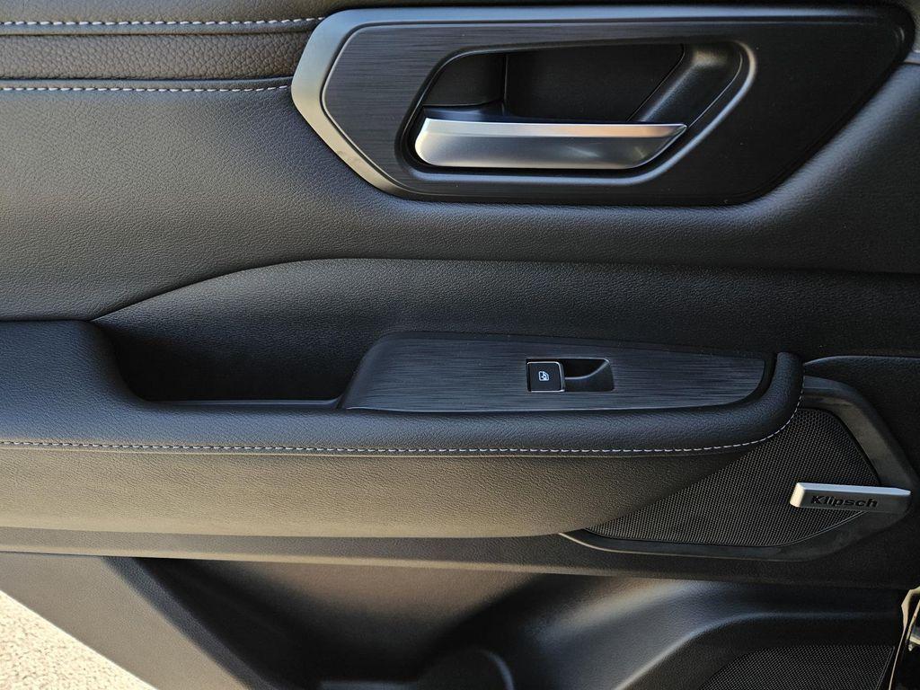 new 2026 Nissan Armada car, priced at $62,374