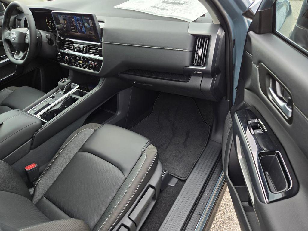 new 2026 Nissan Pathfinder car, priced at $40,015
