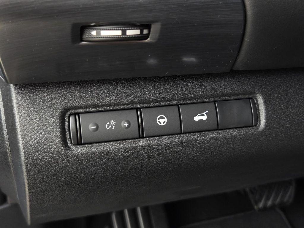 new 2026 Nissan Pathfinder car, priced at $40,015