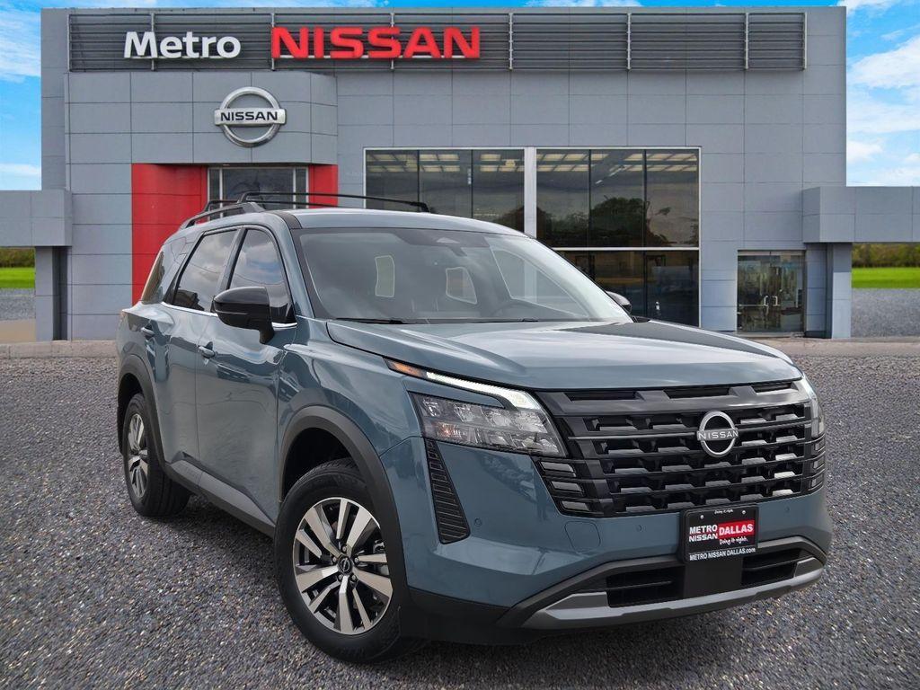 new 2026 Nissan Pathfinder car, priced at $40,015