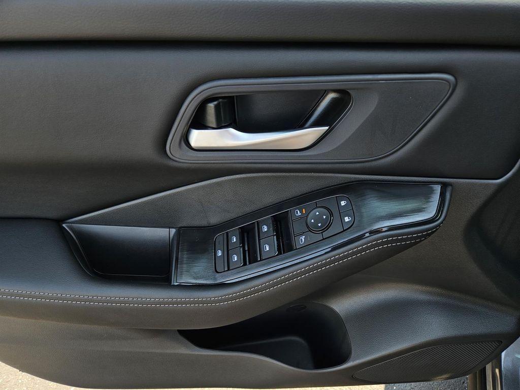 new 2026 Nissan Rogue car, priced at $26,572