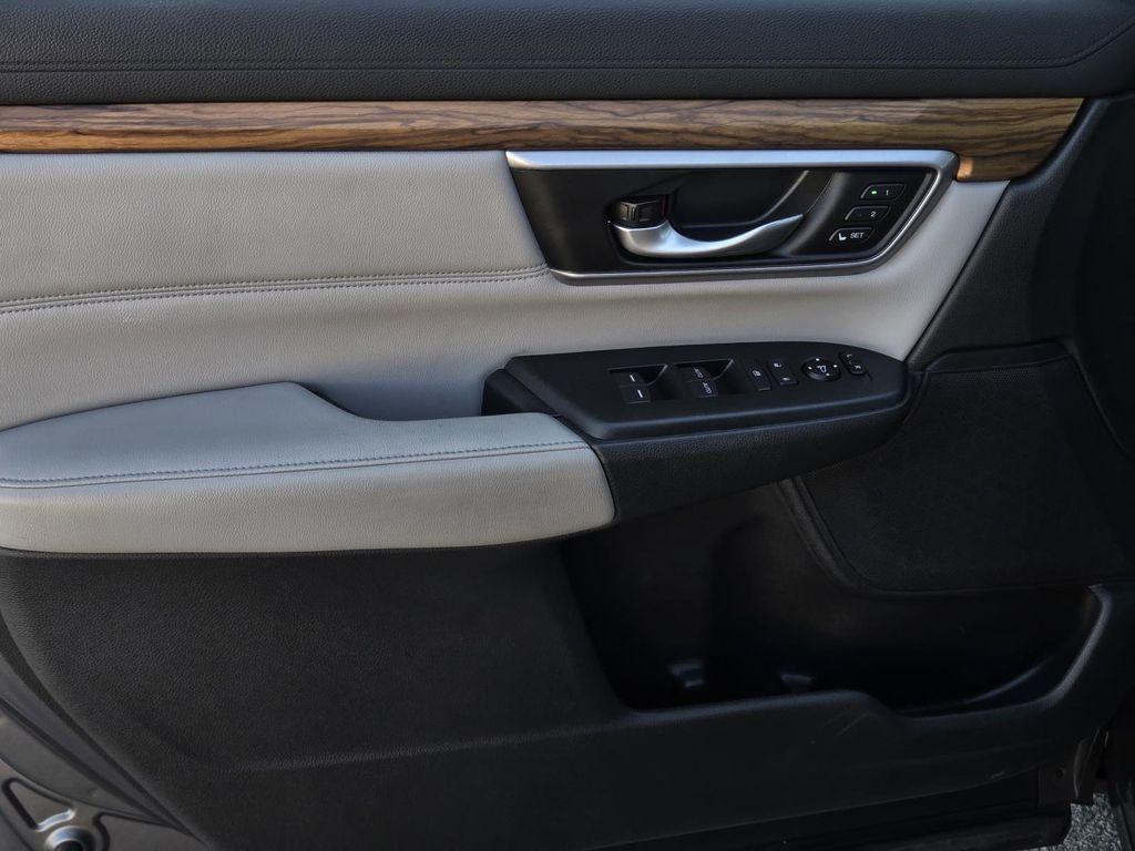 used 2017 Honda CR-V car, priced at $16,500