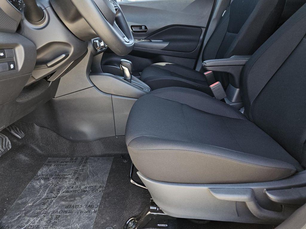 new 2025 Nissan Kicks Play car, priced at $19,599