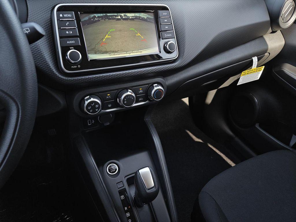 new 2025 Nissan Kicks Play car, priced at $19,599