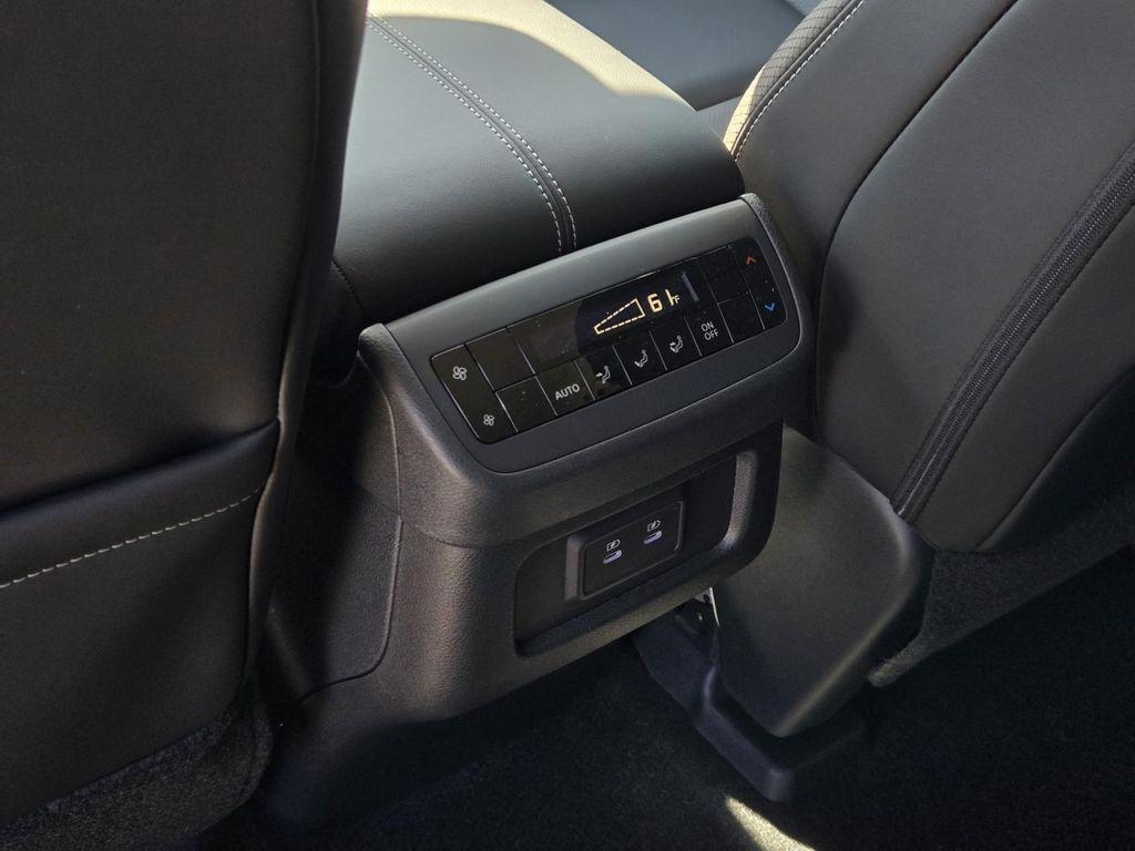 new 2026 Nissan Pathfinder car, priced at $40,115