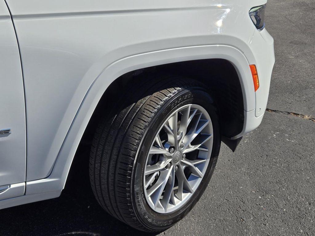 used 2022 Jeep Grand Cherokee 4xe car, priced at $32,900