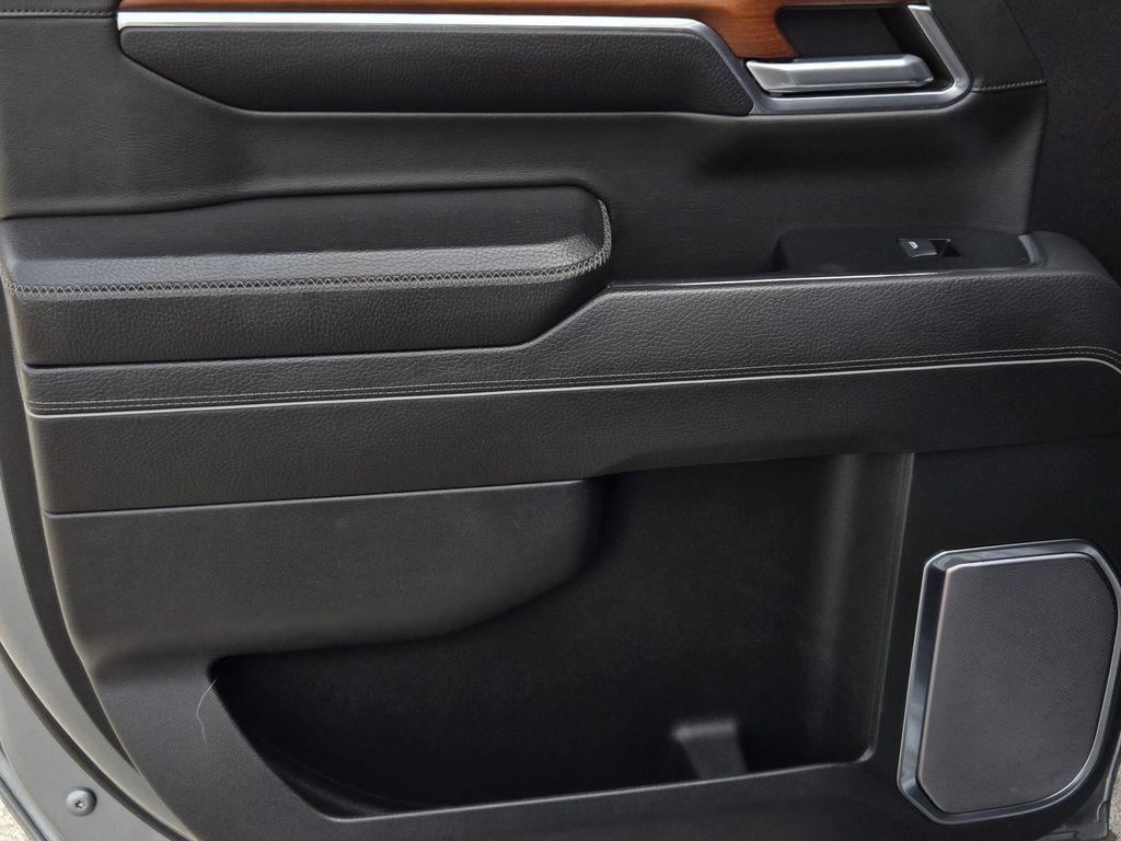 used 2023 GMC Sierra 1500 car, priced at $48,631