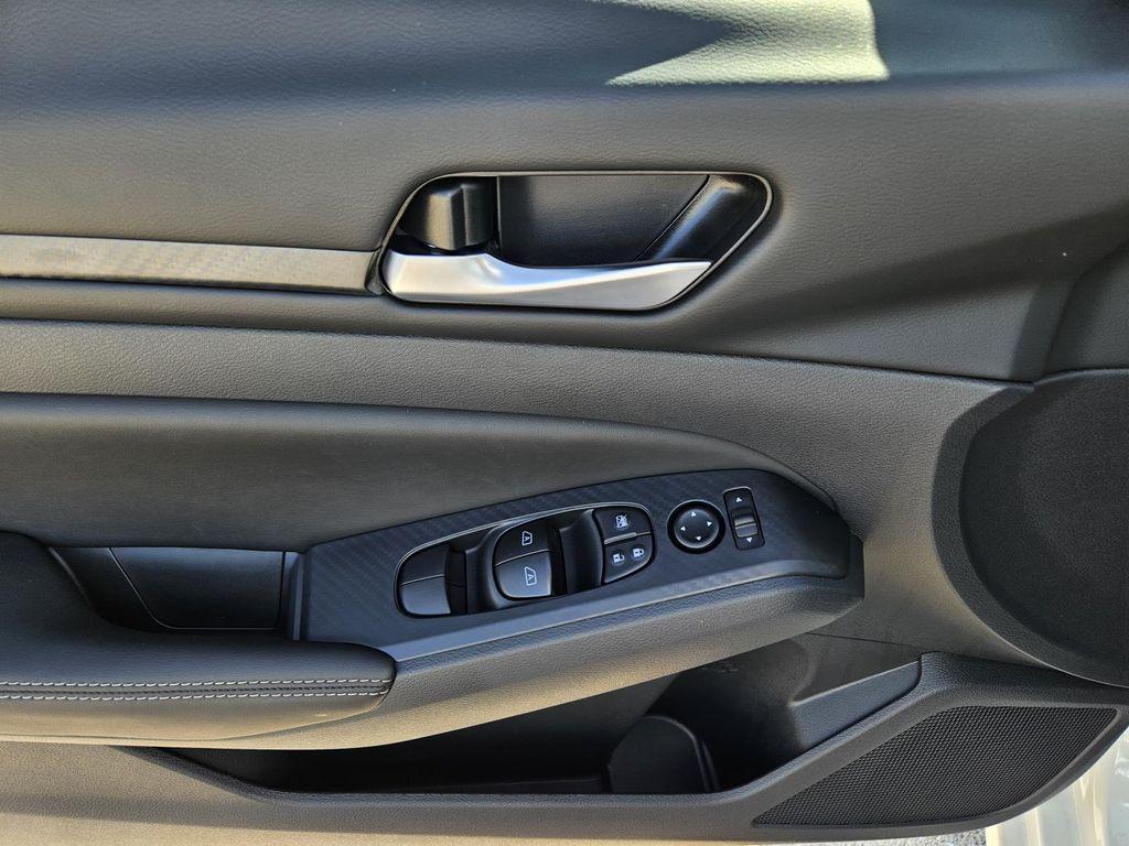 new 2025 Nissan Altima car, priced at $23,983