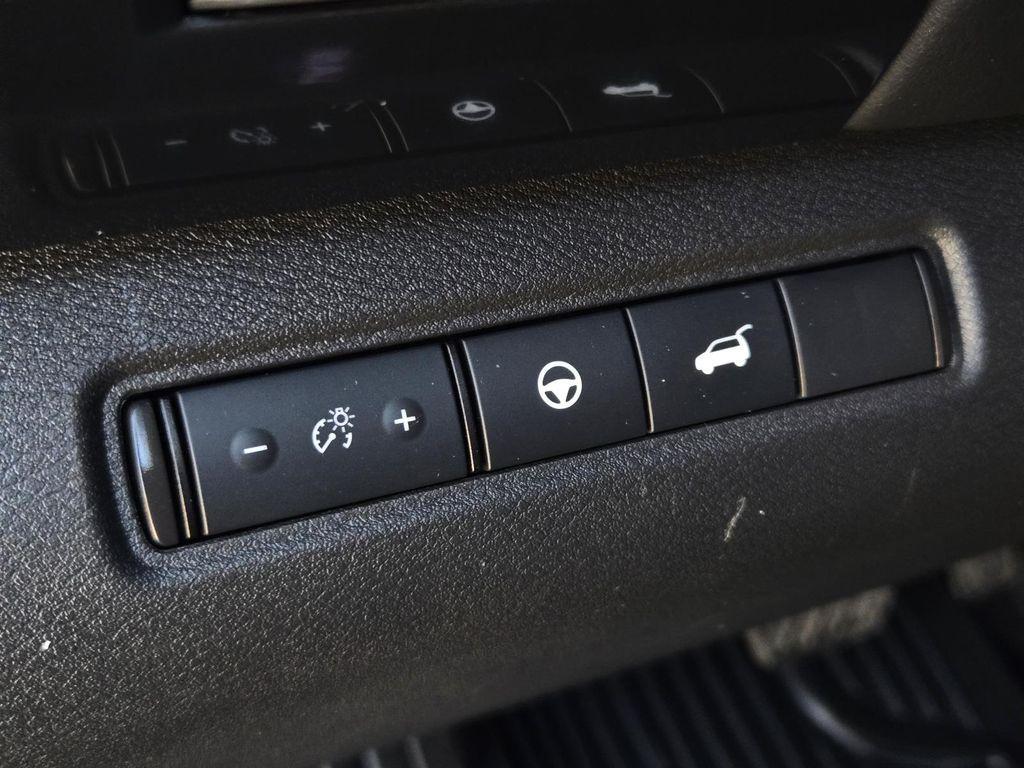 used 2025 Nissan Pathfinder car, priced at $29,967