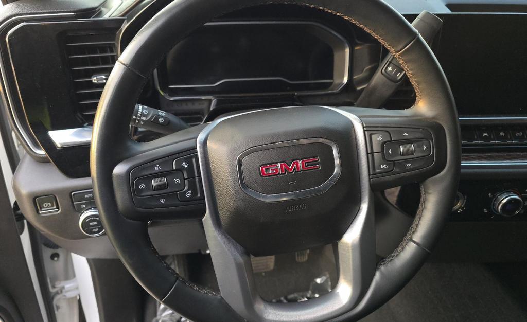 used 2023 GMC Sierra 1500 car, priced at $36,987