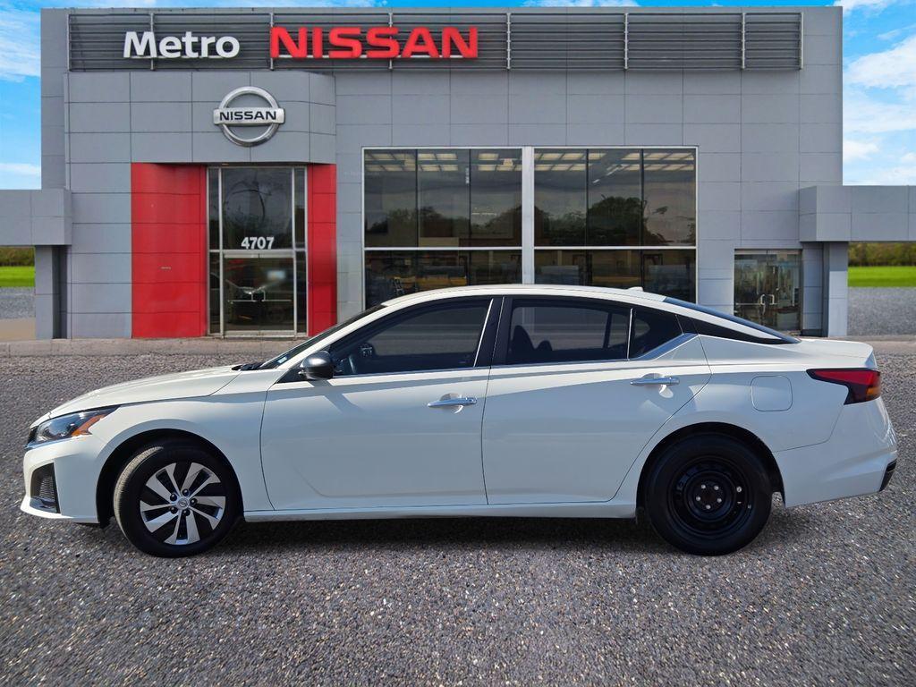 used 2025 Nissan Altima car, priced at $20,900