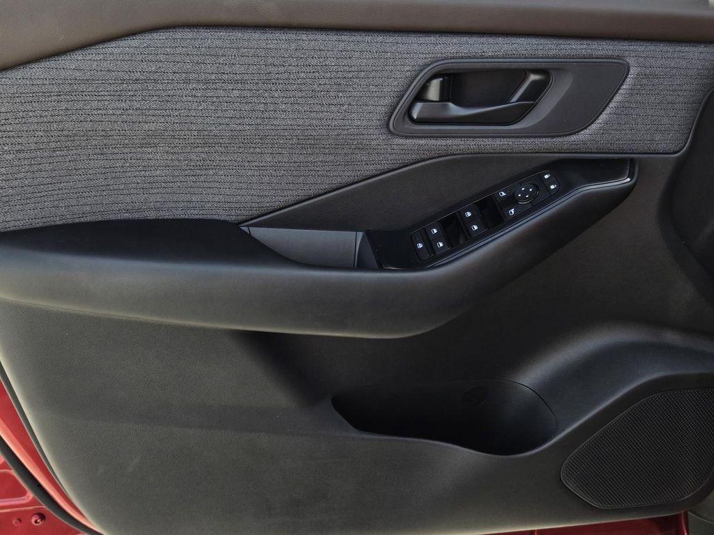 used 2023 Nissan Rogue car, priced at $21,158