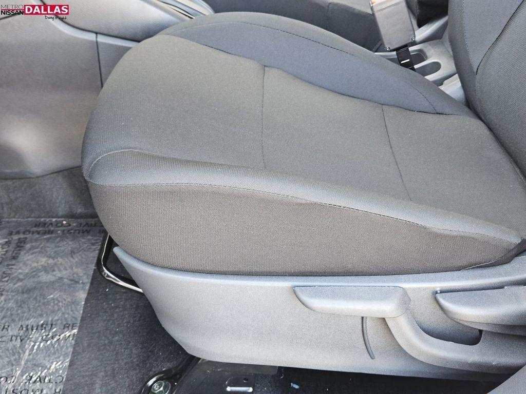 new 2025 Nissan Kicks Play car, priced at $20,099