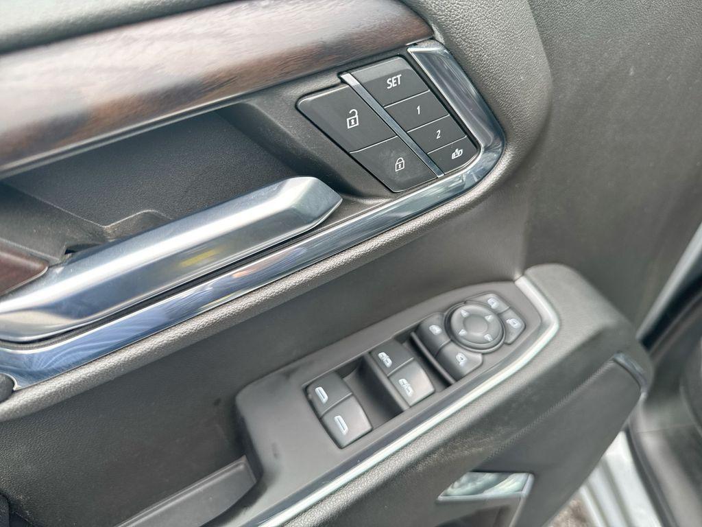 used 2024 GMC Sierra 1500 car, priced at $43,987