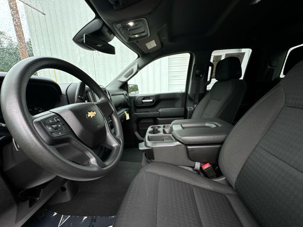 used 2022 Chevrolet Silverado 1500 car, priced at $26,981