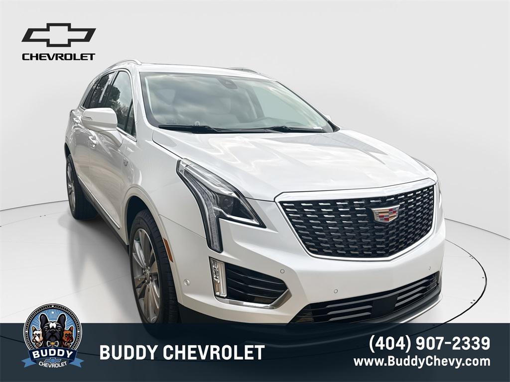 used 2025 Cadillac XT5 car, priced at $36,752