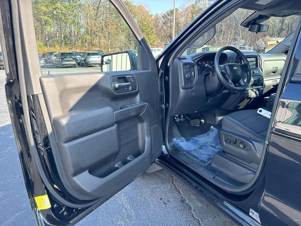 used 2023 Chevrolet Silverado 1500 car, priced at $27,504