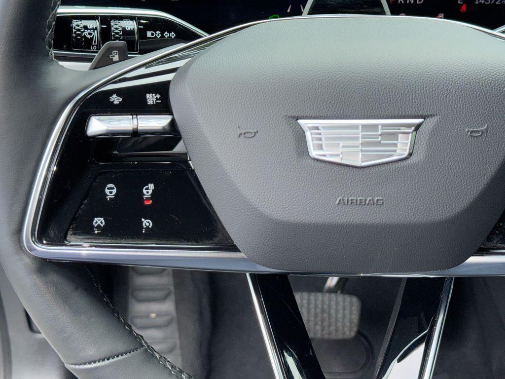 used 2025 Cadillac LYRIQ car, priced at $43,833