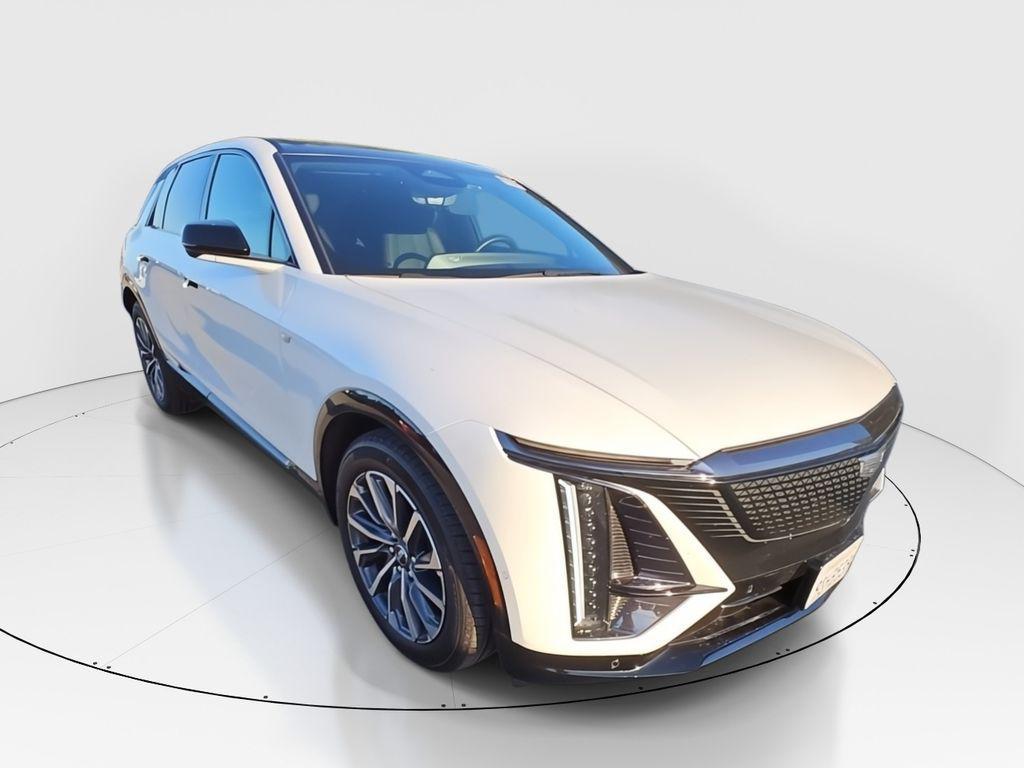 used 2025 Cadillac LYRIQ car, priced at $43,851
