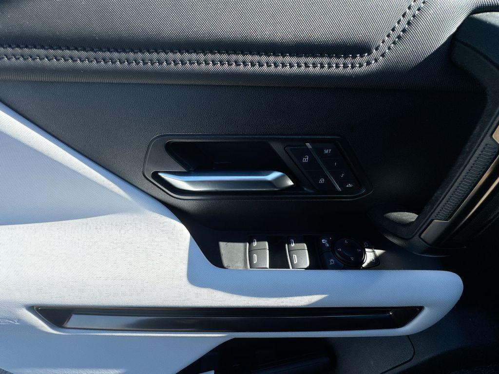 used 2024 GMC HUMMER EV SUV car, priced at $63,091