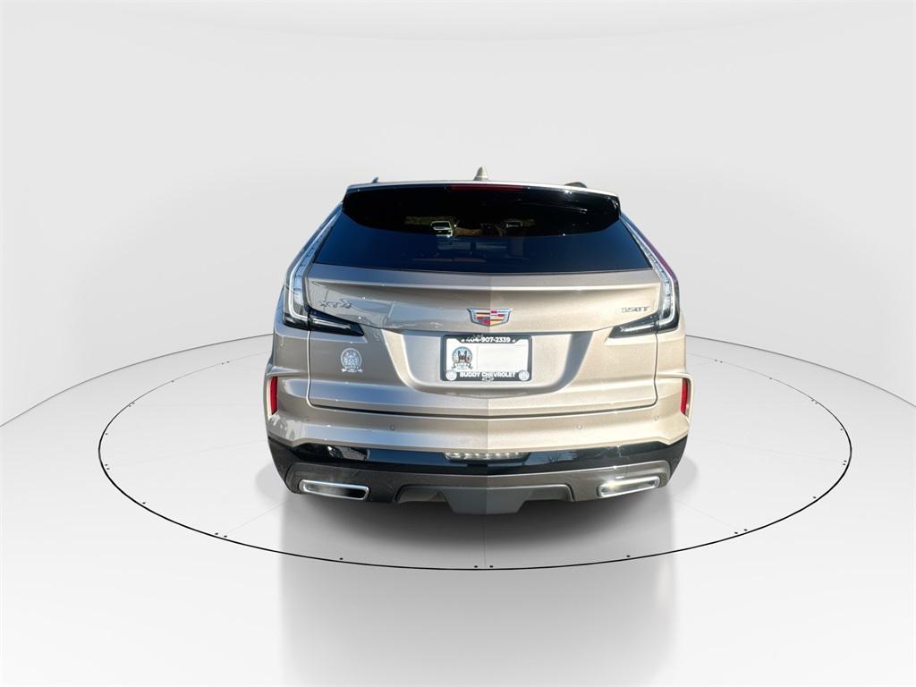 used 2025 Cadillac XT4 car, priced at $36,933