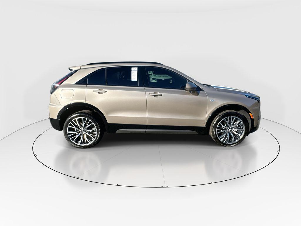 used 2025 Cadillac XT4 car, priced at $33,685