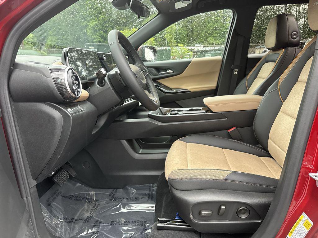 new 2026 Chevrolet Equinox car, priced at $34,170