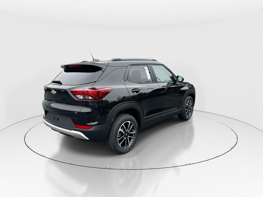 new 2026 Chevrolet TrailBlazer car, priced at $26,003