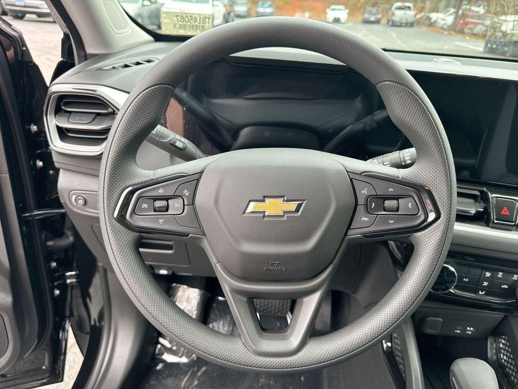 new 2026 Chevrolet TrailBlazer car, priced at $26,003