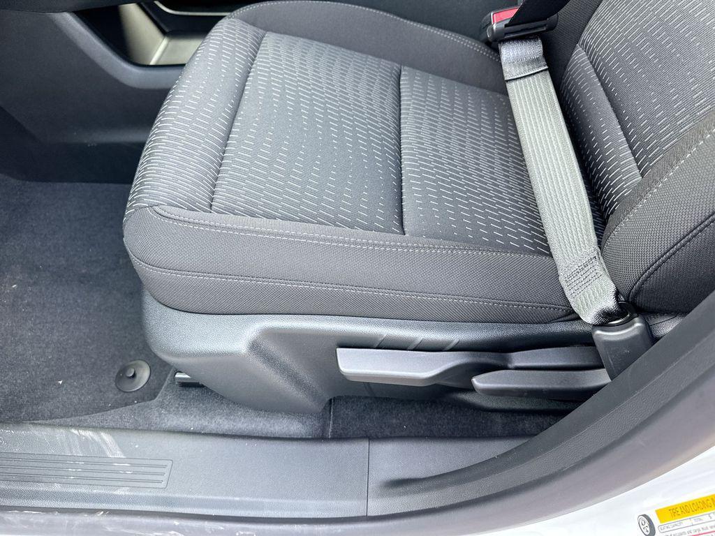 new 2026 Chevrolet Equinox car, priced at $29,046