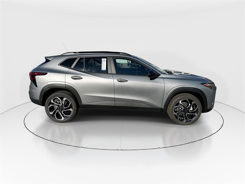 new 2026 Chevrolet Trax car, priced at $26,195