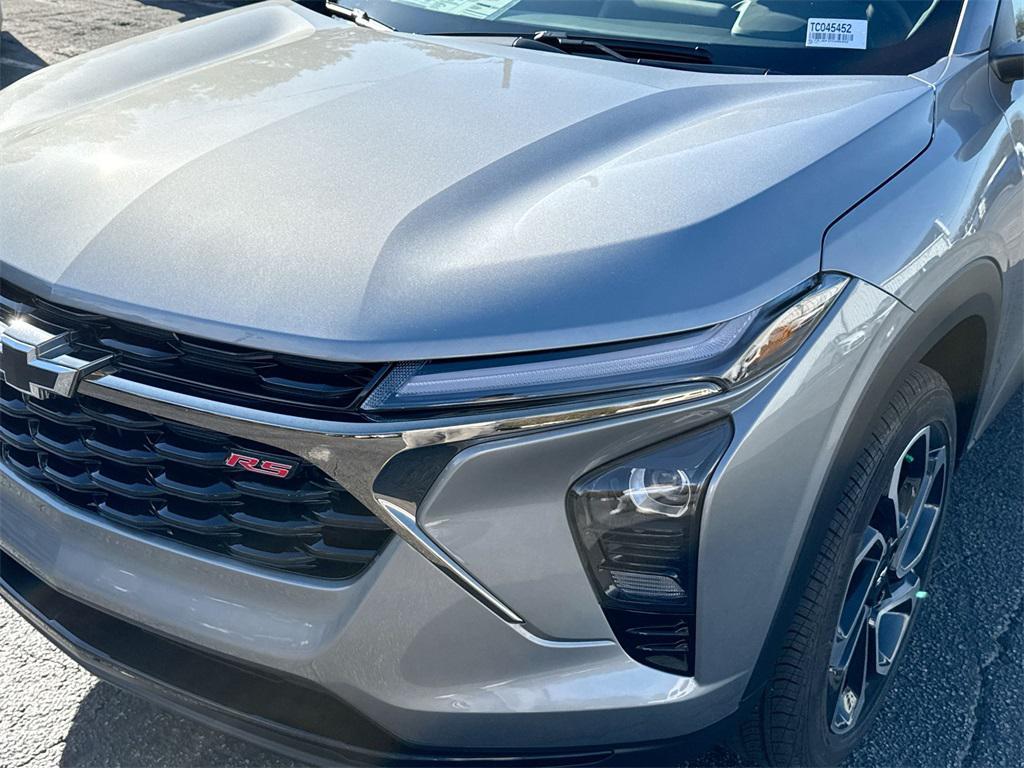 new 2026 Chevrolet Trax car, priced at $26,195