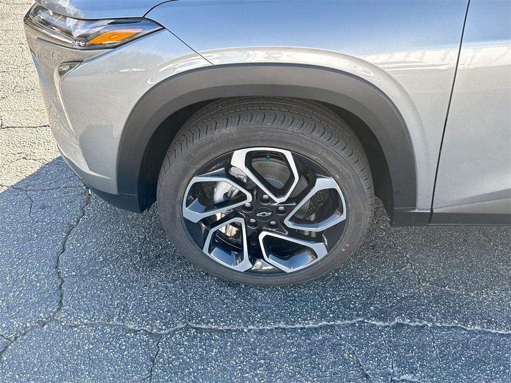 new 2026 Chevrolet Trax car, priced at $26,195