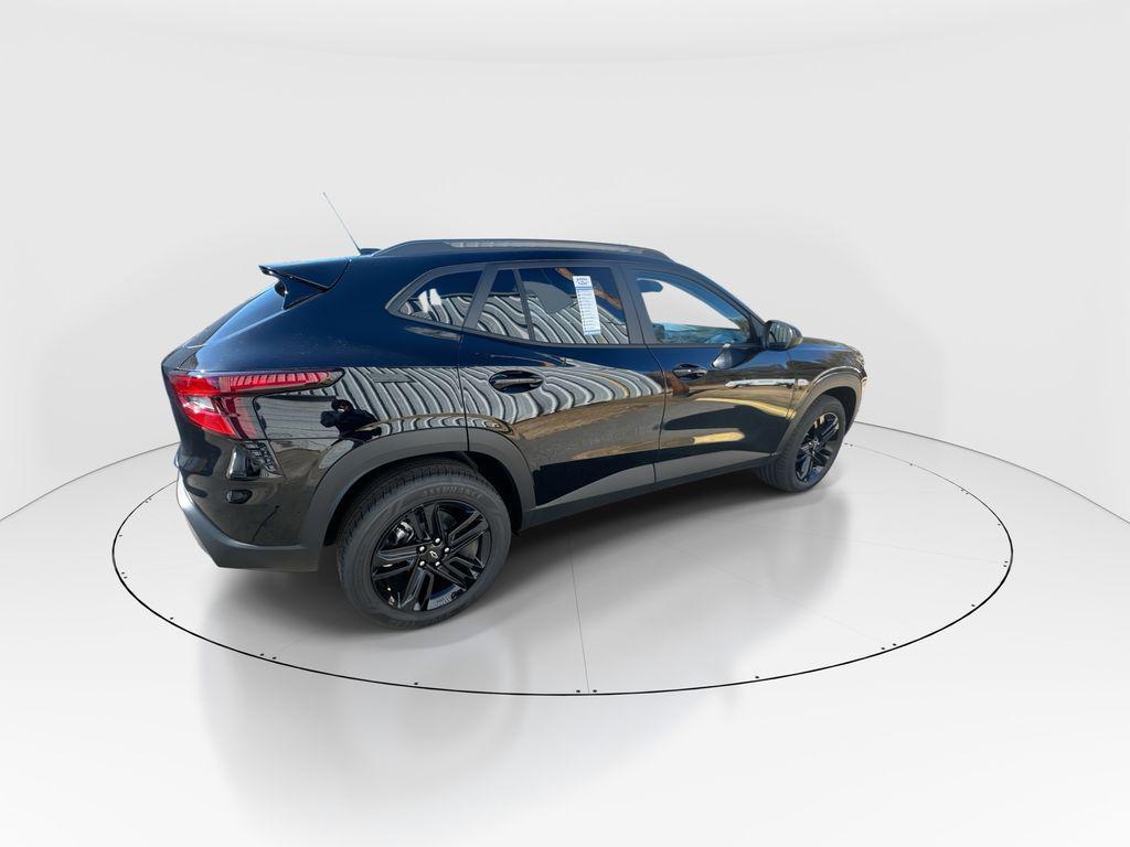 new 2026 Chevrolet Trax car, priced at $27,289