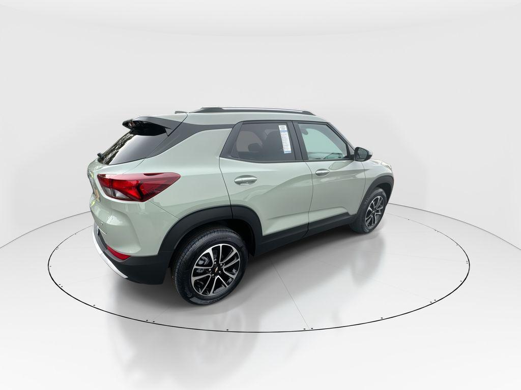 new 2026 Chevrolet TrailBlazer car, priced at $26,003