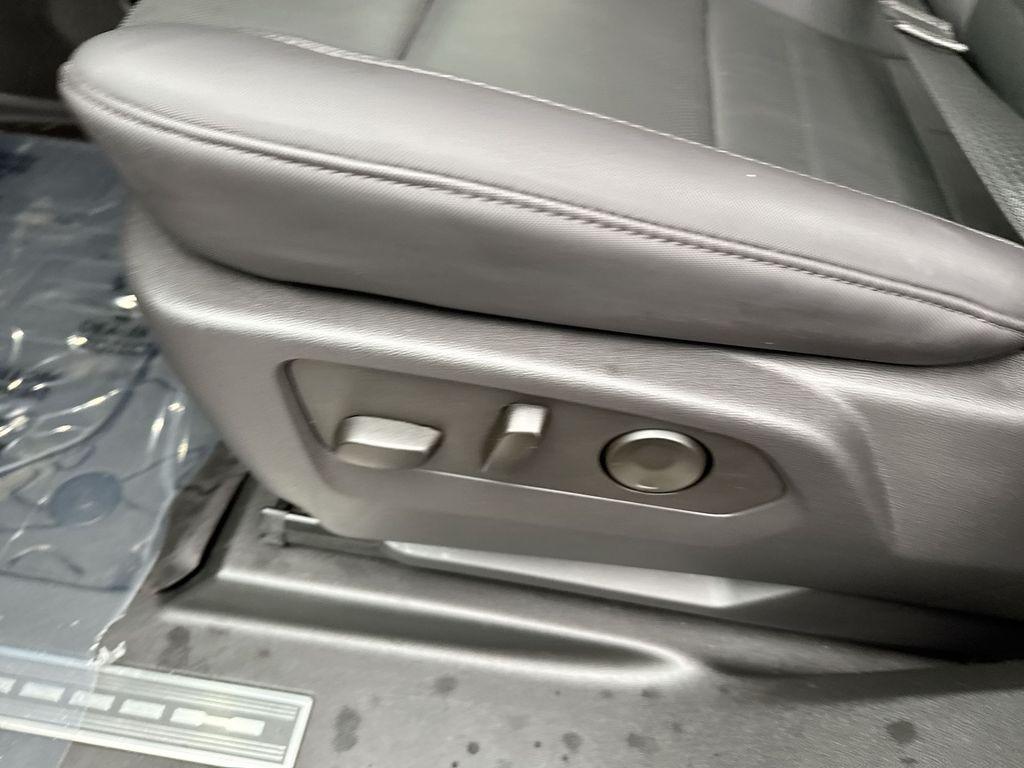 used 2025 GMC HUMMER EV SUV car, priced at $67,737