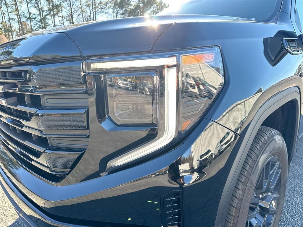 used 2025 GMC Sierra 1500 car, priced at $42,711