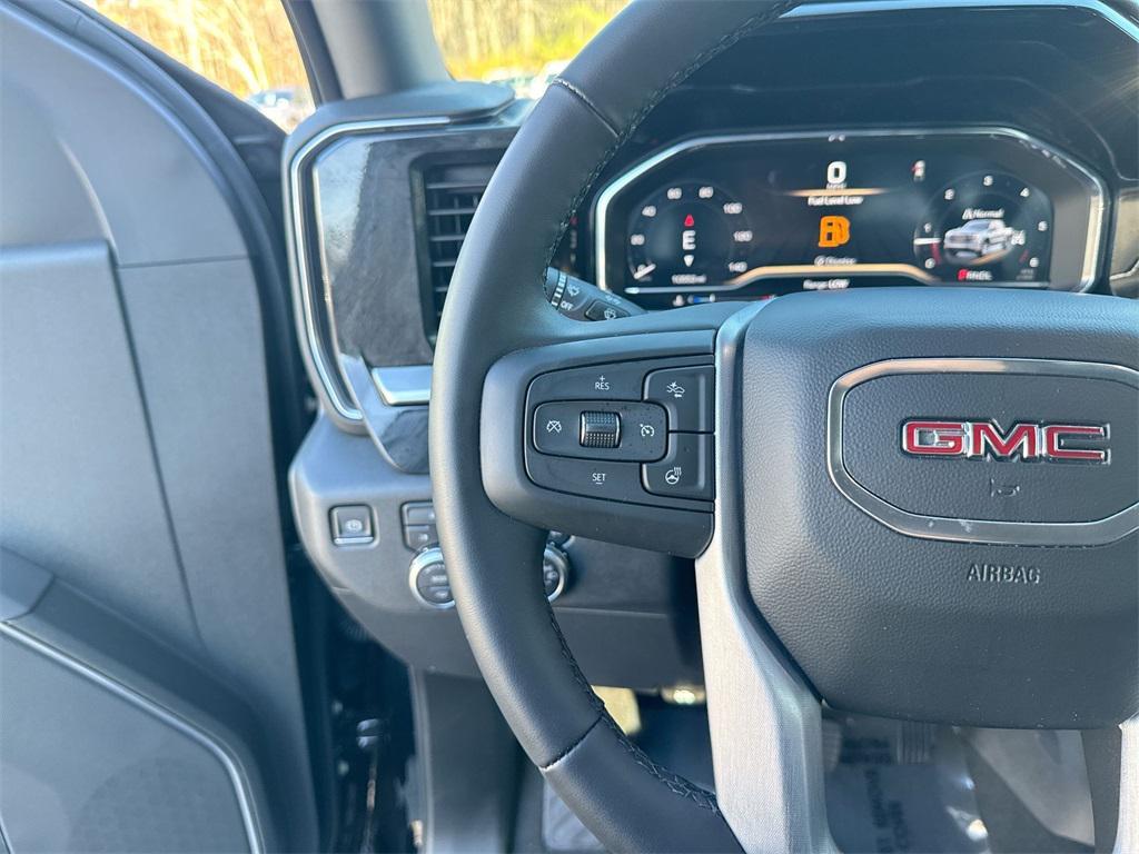 used 2025 GMC Sierra 1500 car, priced at $42,711