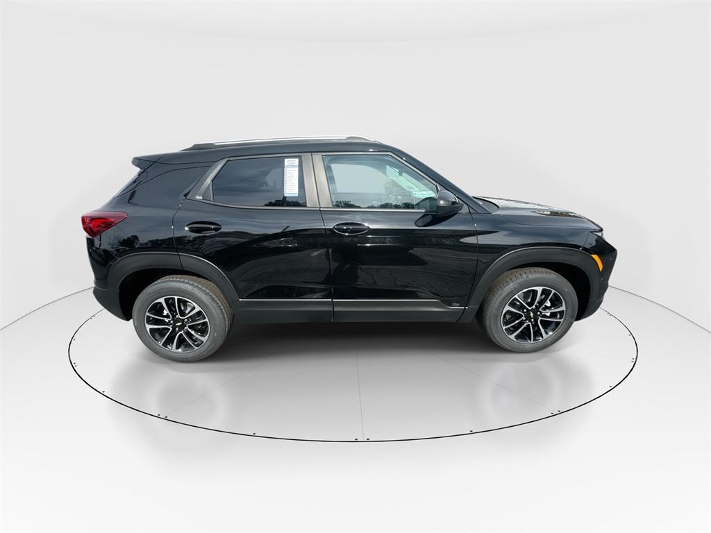 new 2026 Chevrolet TrailBlazer car, priced at $25,503