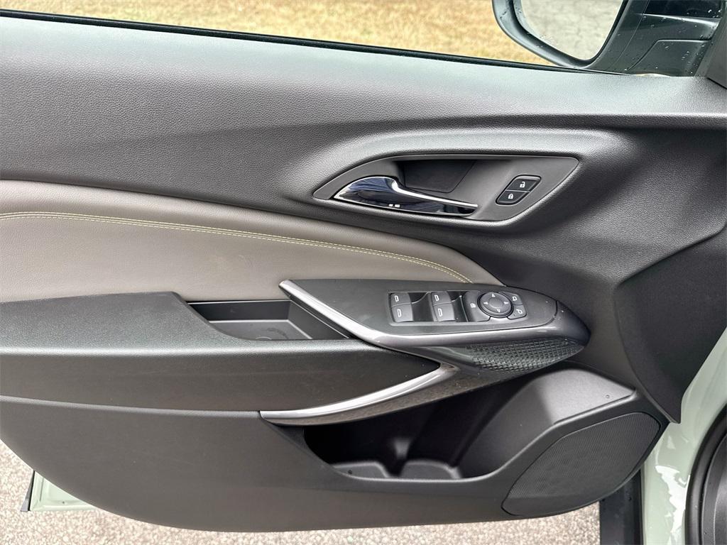 new 2026 Chevrolet Trax car, priced at $26,460