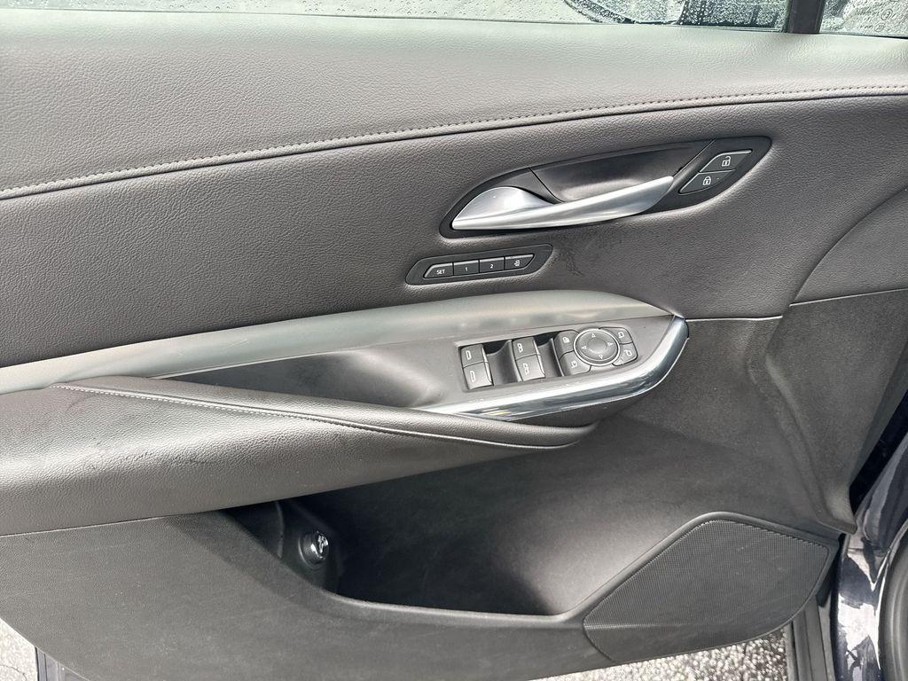 used 2023 Cadillac XT4 car, priced at $23,943