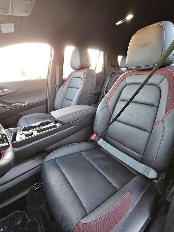 used 2025 Chevrolet Equinox car, priced at $28,950