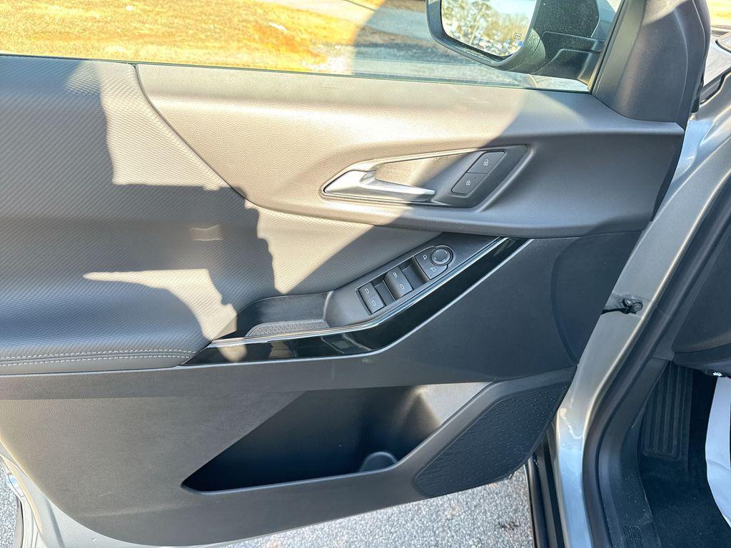 new 2026 Chevrolet Equinox car, priced at $30,854