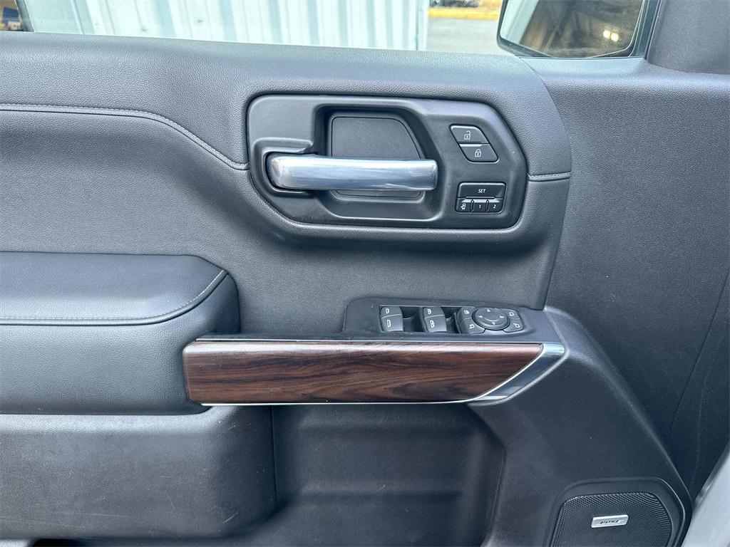 used 2020 GMC Sierra 1500 car, priced at $27,594