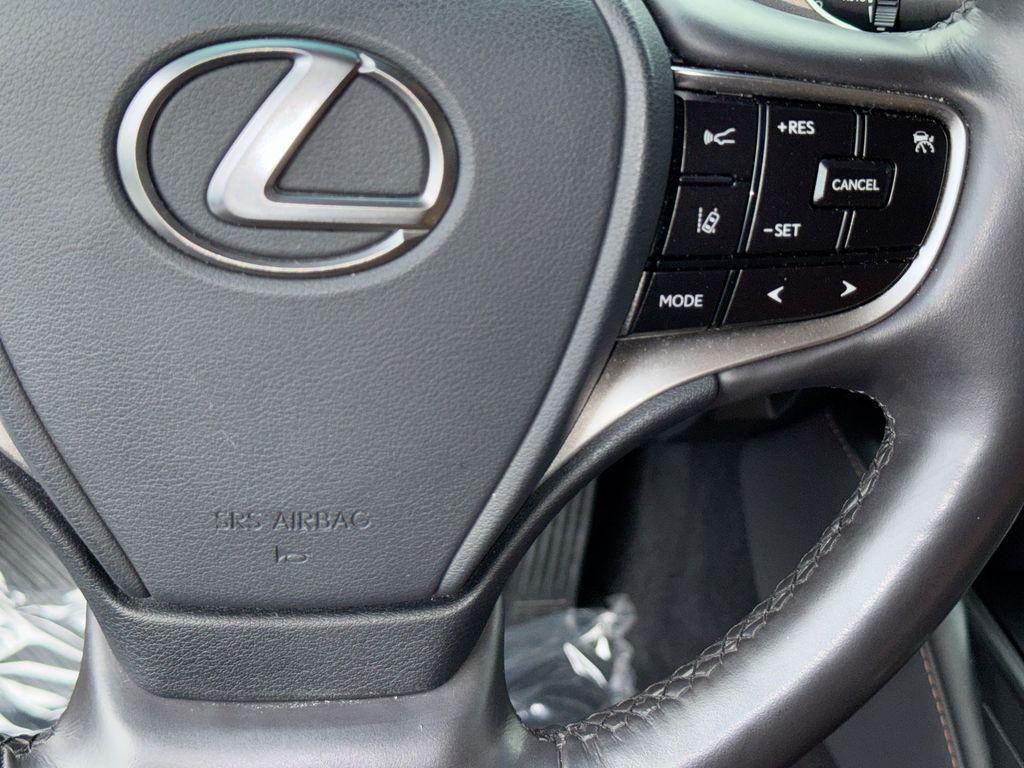 used 2024 Lexus ES 350 car, priced at $39,990