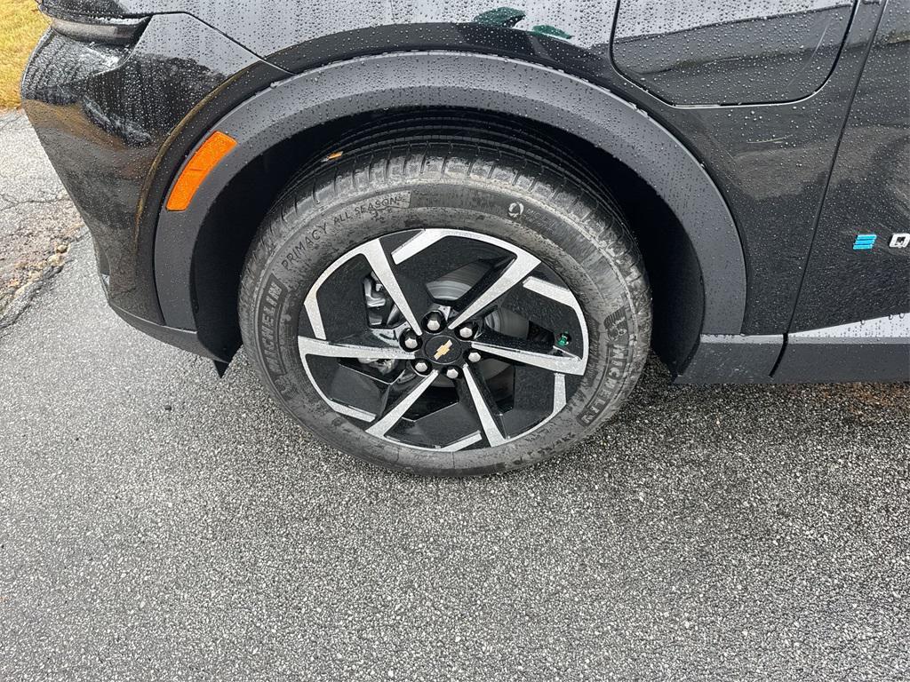 new 2026 Chevrolet Equinox EV car, priced at $30,995